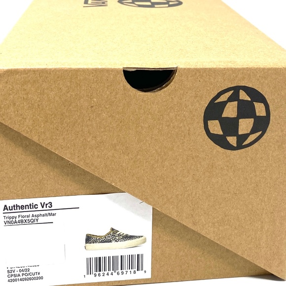 VANS Authentic VR3 Low Top Black Floral Canvas Women’s Size Sneakers VN0A4BX5QI… - Picture 10 of 11